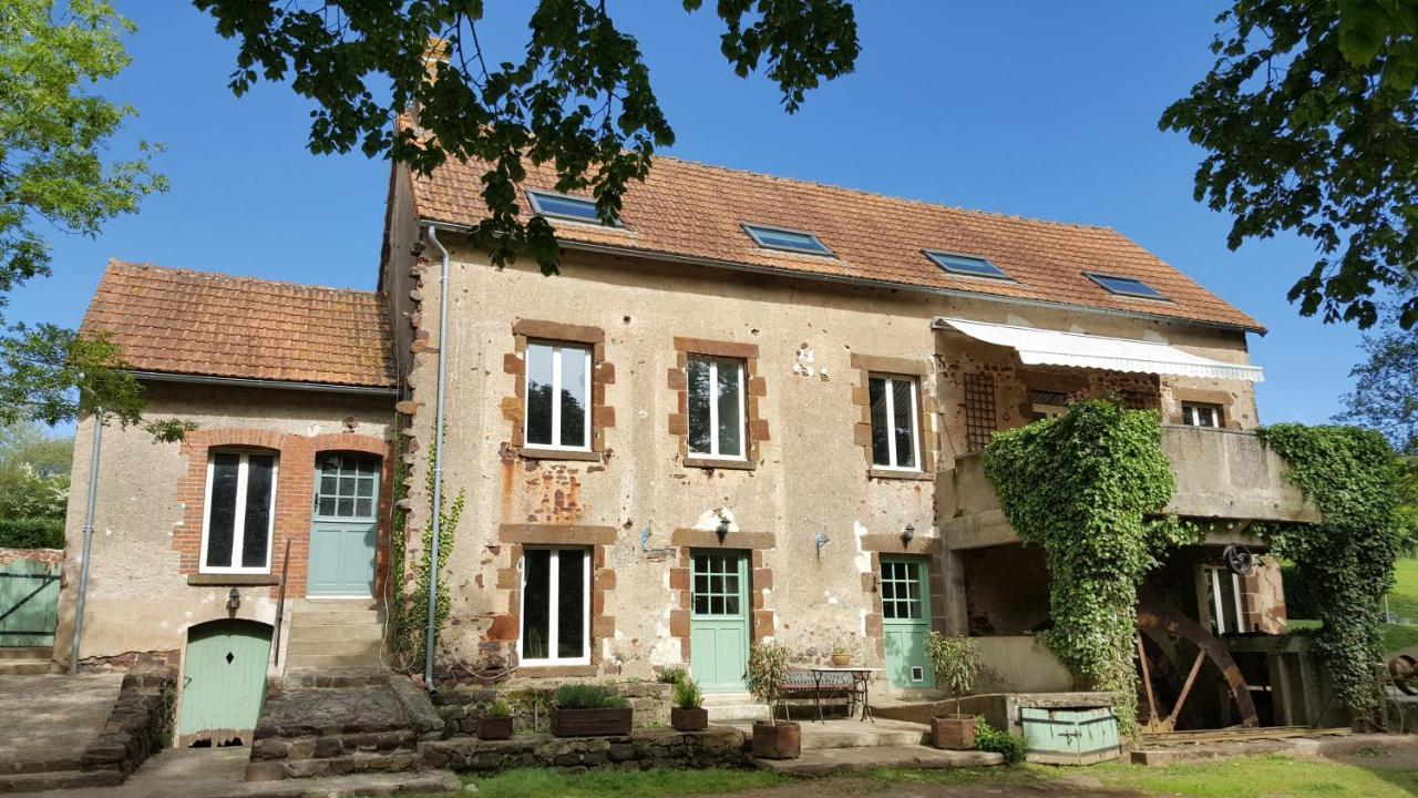 Le Moulin Du Cluzeau Bed and Breakfast Chaillac Eksteriør billede